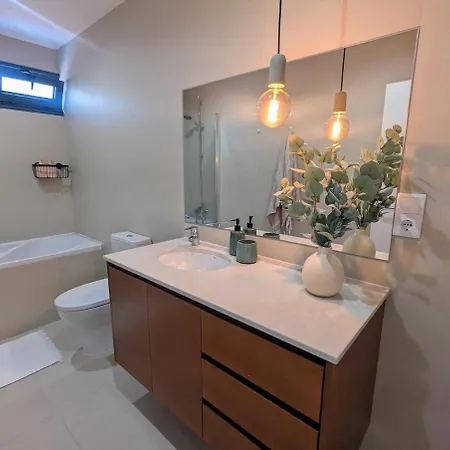 Casa Luna * Ponta Delgada (Sao Miguel)